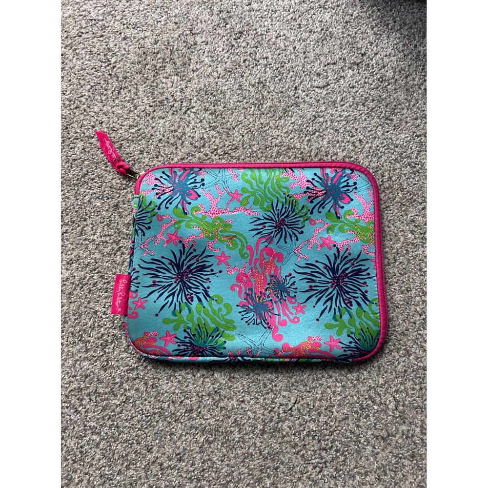Lilly Pulitzer Neoprene Tablet Sleeve Blue Pink Coral Sea‎ Life Padded Case 10.5